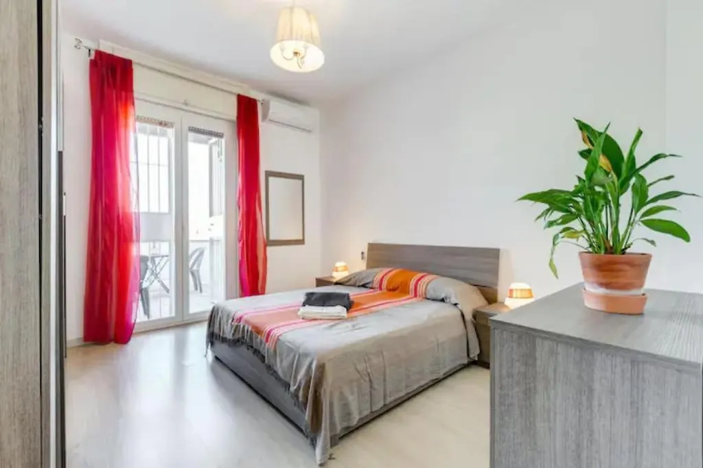 Cozy Vatican Apartment With Starry Balcony Garden Rome